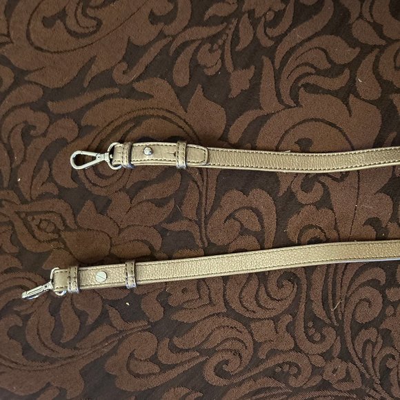 Michael Kor Gold Metalic Bag - Picture 2 of 4